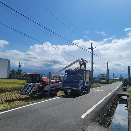 渡小夜電梯民宿 Yilannight B&B Wujie Eksteriør billede