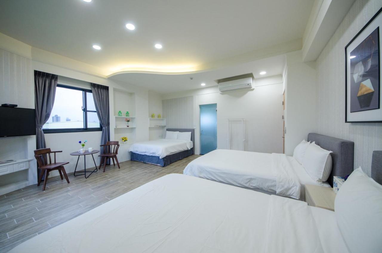 渡小夜電梯民宿 Yilannight B&B Wujie Eksteriør billede