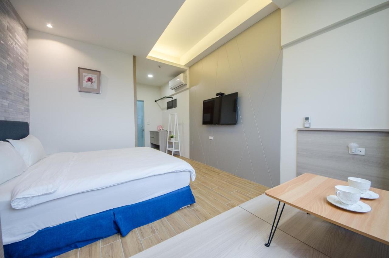 渡小夜電梯民宿 Yilannight B&B Wujie Eksteriør billede
