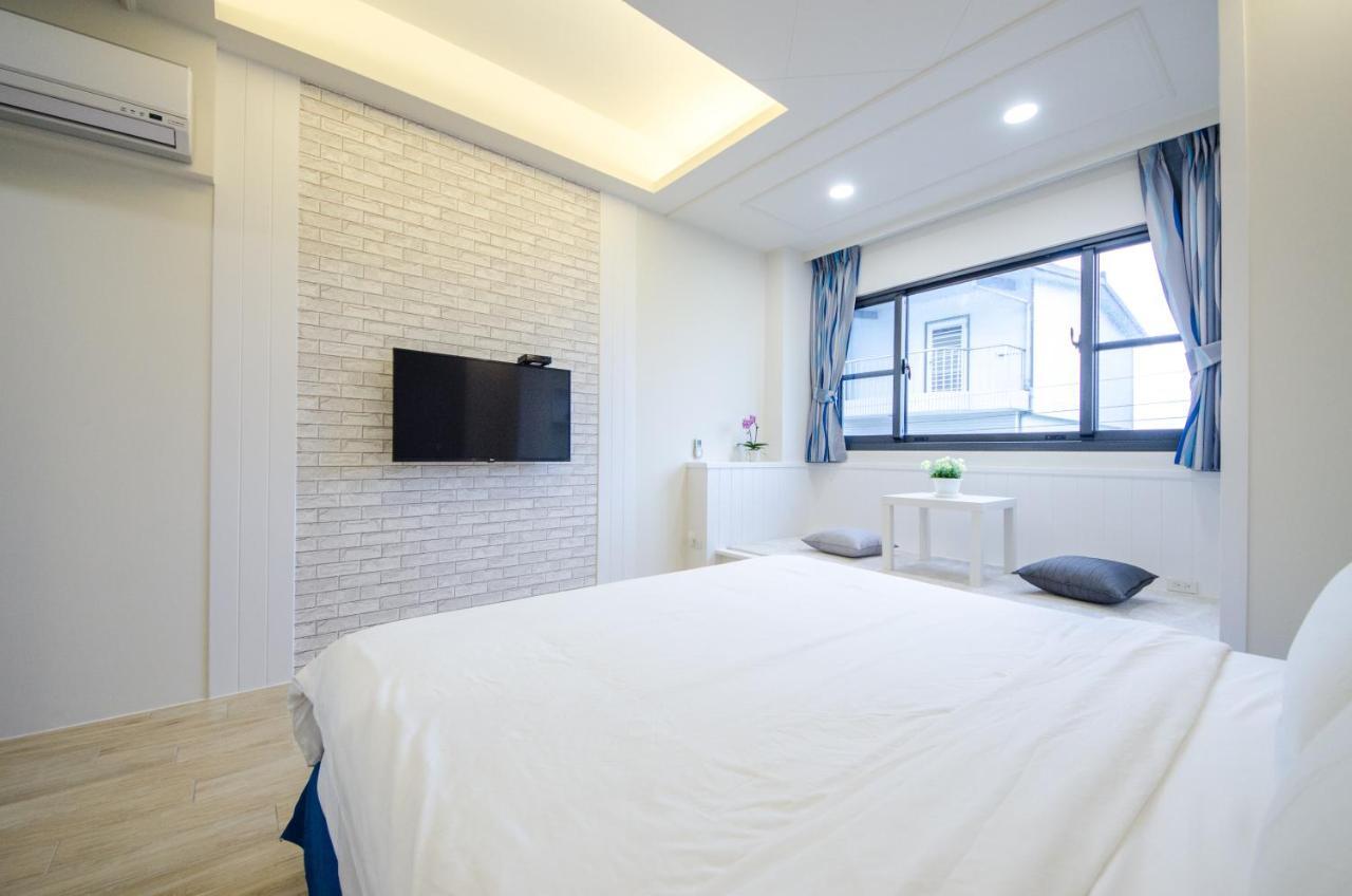 渡小夜電梯民宿 Yilannight B&B Wujie Eksteriør billede