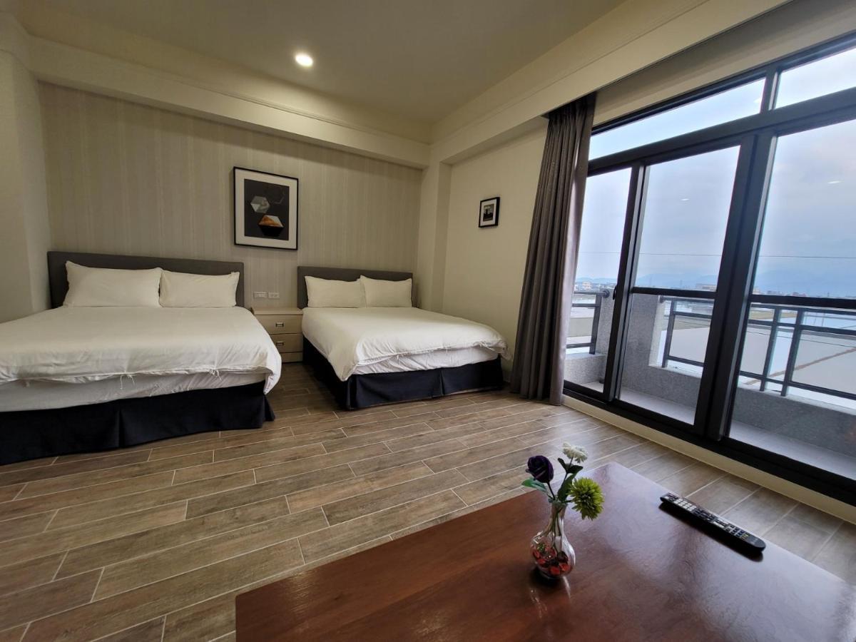 渡小夜電梯民宿 Yilannight B&B Wujie Eksteriør billede